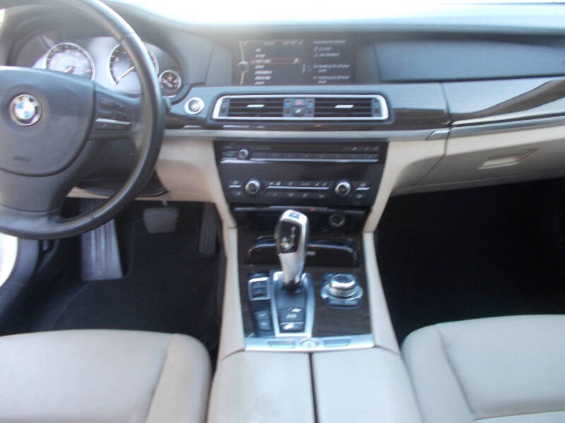 bmw 7 series 2011 WBAKB4C53BC575290 image bmw 7 series 2011 WBAKB4C53BC575290 image